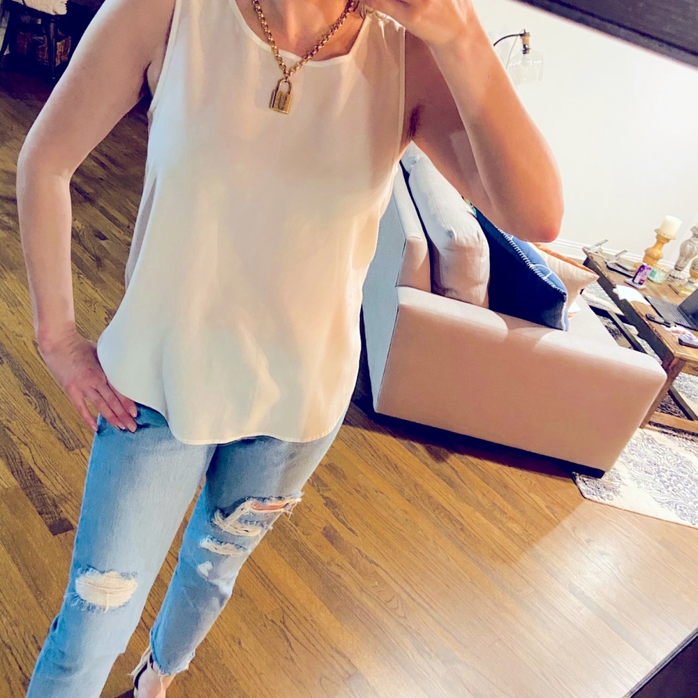 Frenchi Shell Top